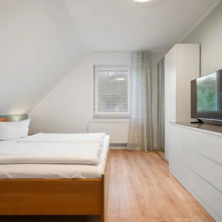 Aurora Mit Kamin Und Terrasse بيت للعطل *