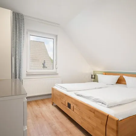 بيت للعطل Aurora Mit Kamin Und Terrasse *