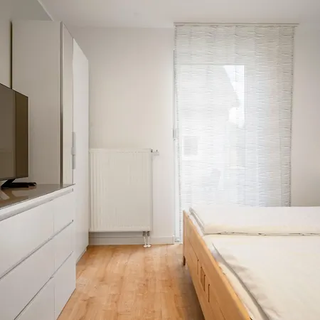 بيت للعطل Aurora Mit Kamin Und Terrasse Marienfelde