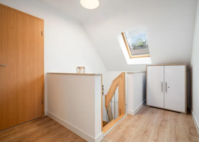 Aurora Mit Kamin Und Terrasse Holiday home Marienfelde