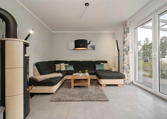 Aurora Mit Kamin Und Terrasse * Marienfelde